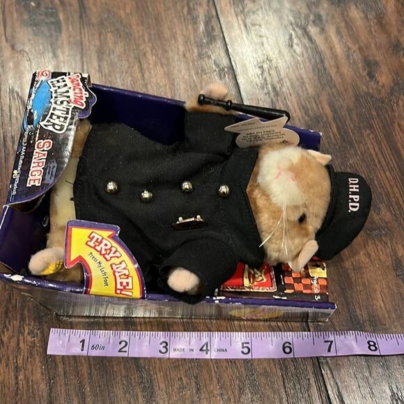 NIB New Gemmy DANCING HAMSTER Sarge Police Bad Boys Song no batteries - Picture 8 of 9